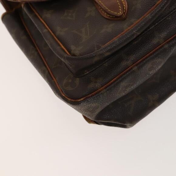 LOUIS VUITTON Monogram Gibeciere GM Shoulder Bag M42246 - Picture 15 of 16